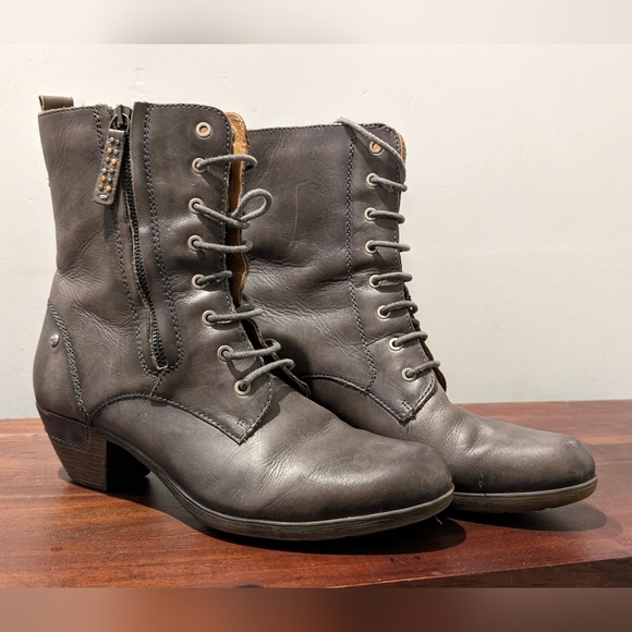 Pikolinos booties - Picture 1 of 4